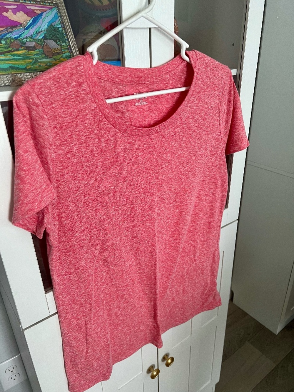 Mossimo Pink t-shirt, size L